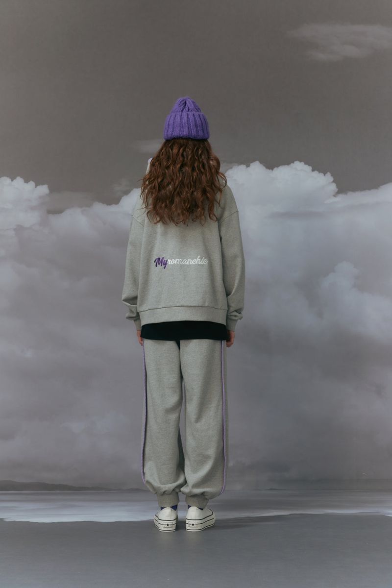 Embroidery pants