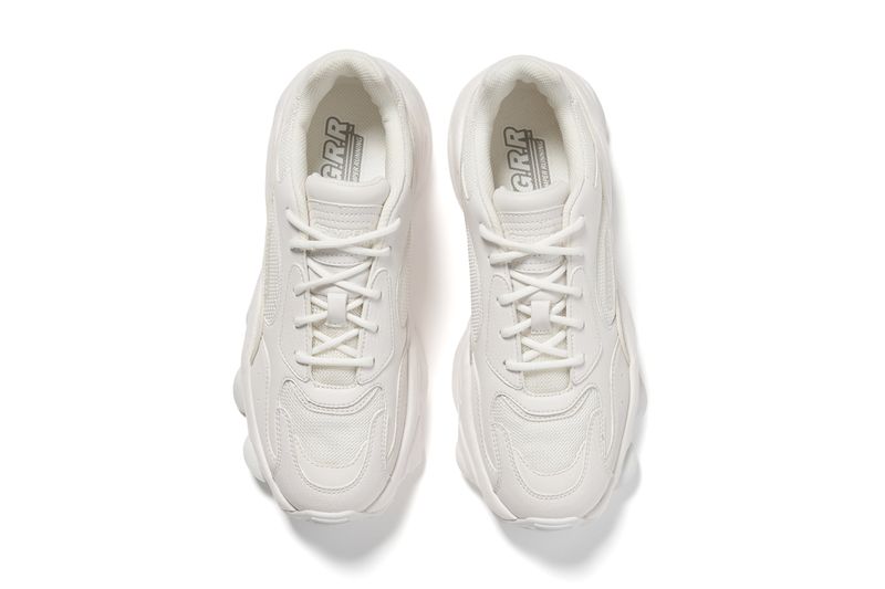 Pretzel White