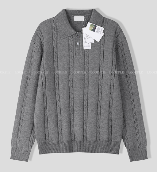 All-Day Cable Pattern Two-Button Collar Knit
