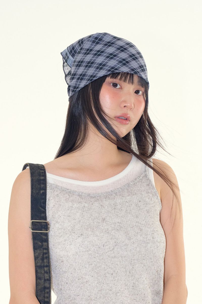 Check light bandana