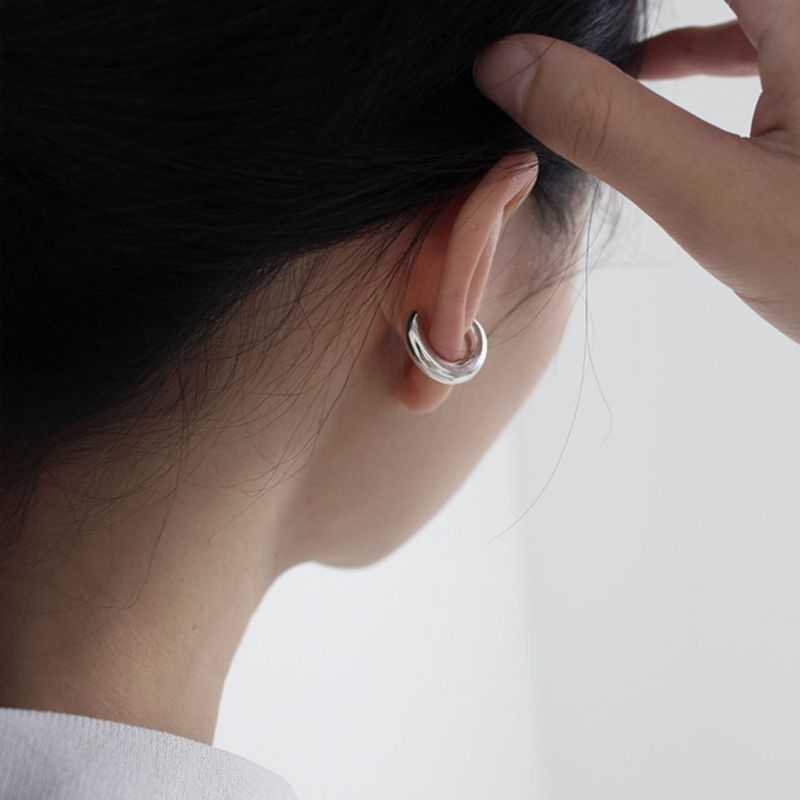 【MADE】 Line earcuff glossy