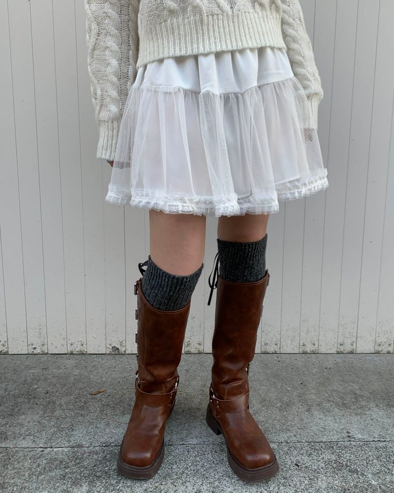 Mini cancan lace skirt
