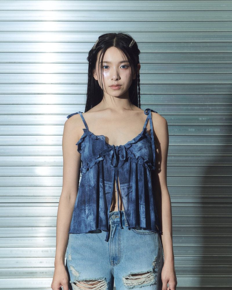 CHERRYQUIRI（チェリーキュリー）の「frill open bl - denim（Tops）」