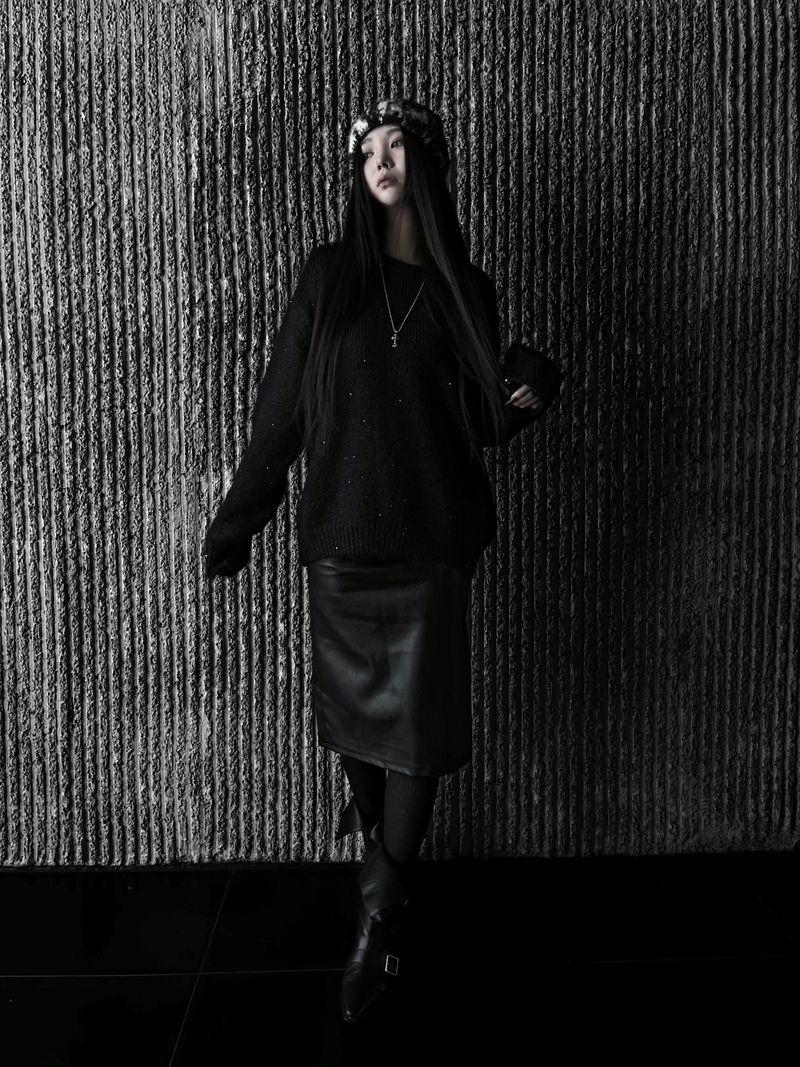 noir slit midi leather skirt