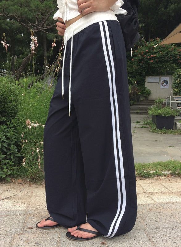 Deumyo Color Matching Track Nylon Banding Wide Pants