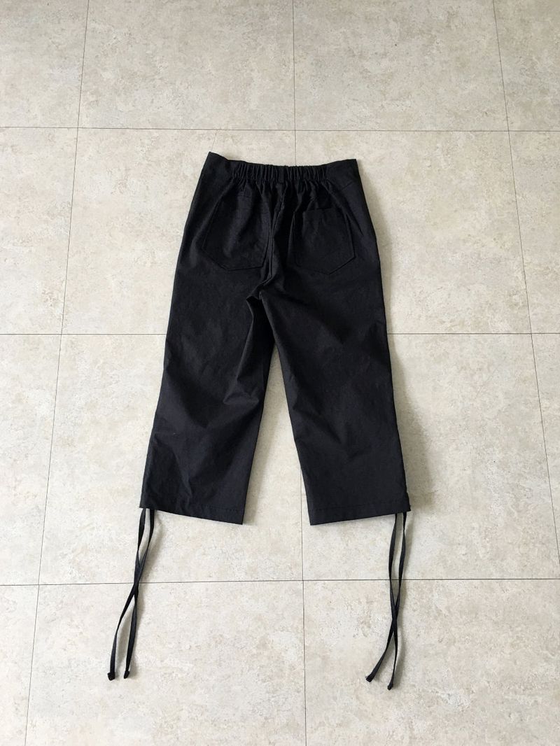 Table capri pants