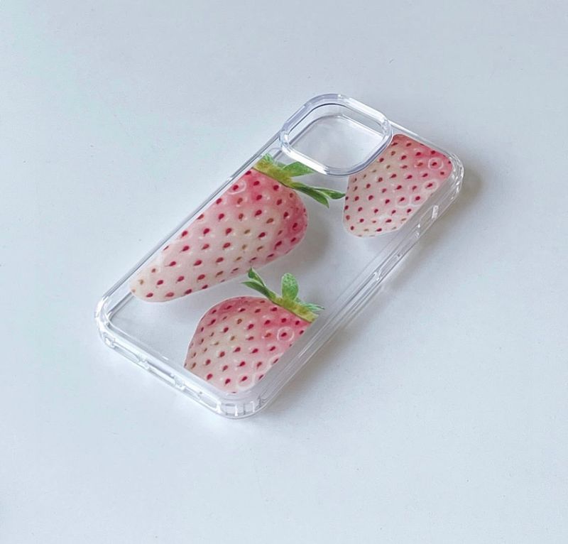 white strawberry