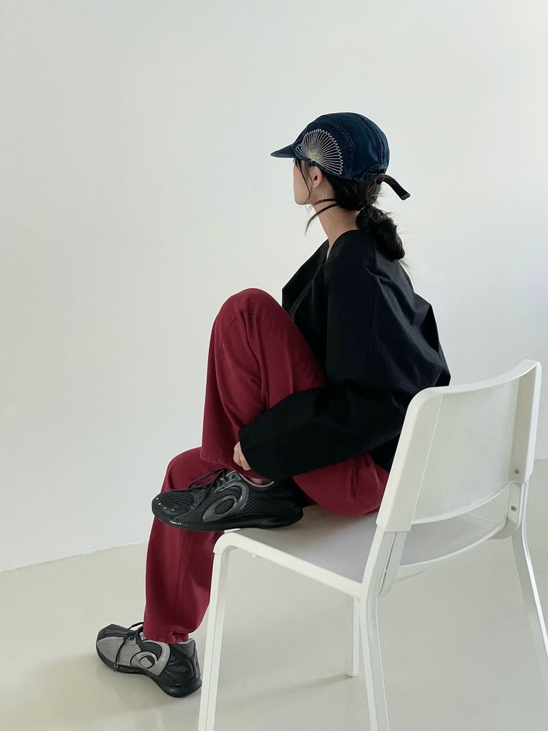 Feminine v-neck shirt