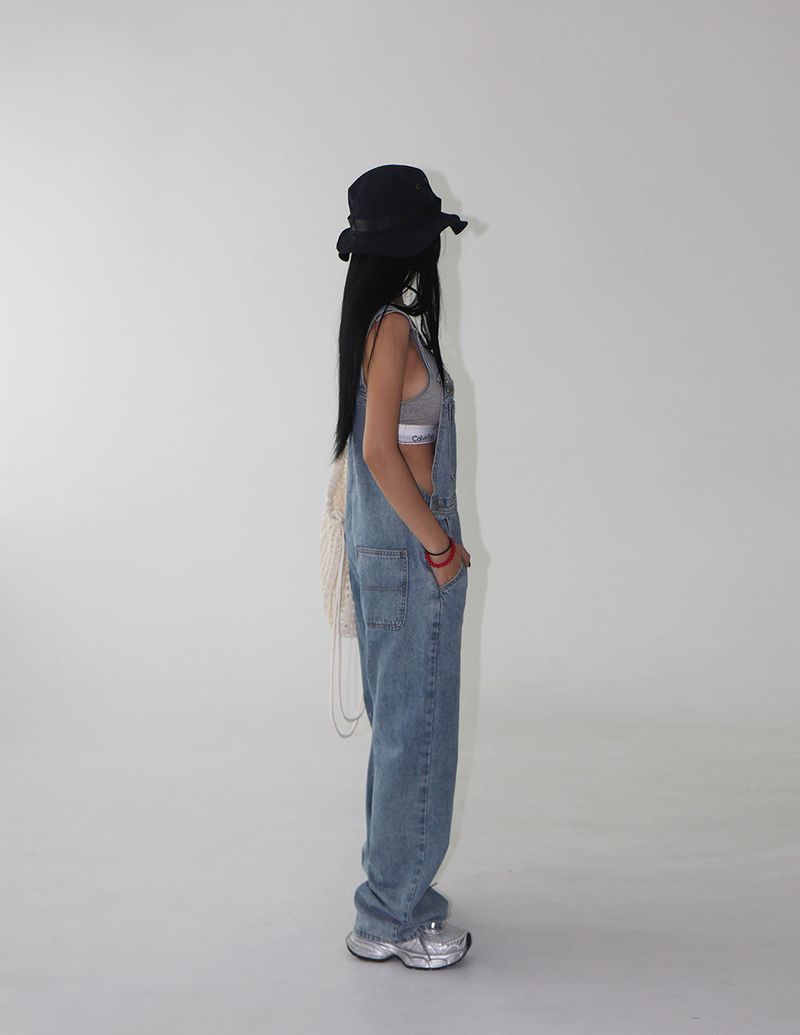 Patch strap safari hat