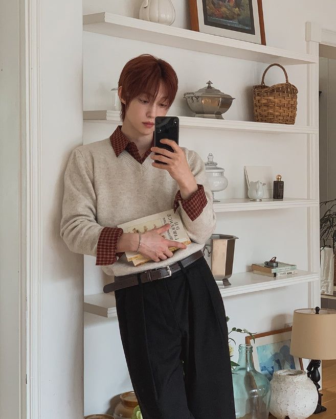 Lido Wool V-neck Crop Knit