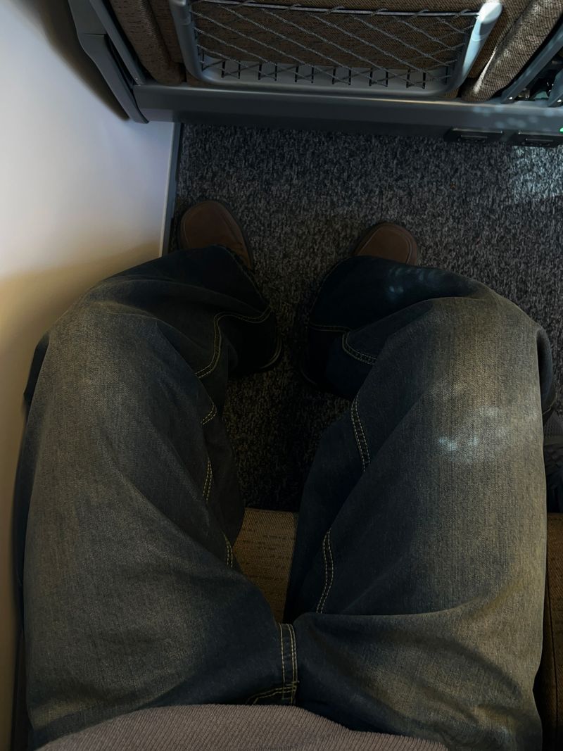 Amber Washed Denim Pants (S, M, L)