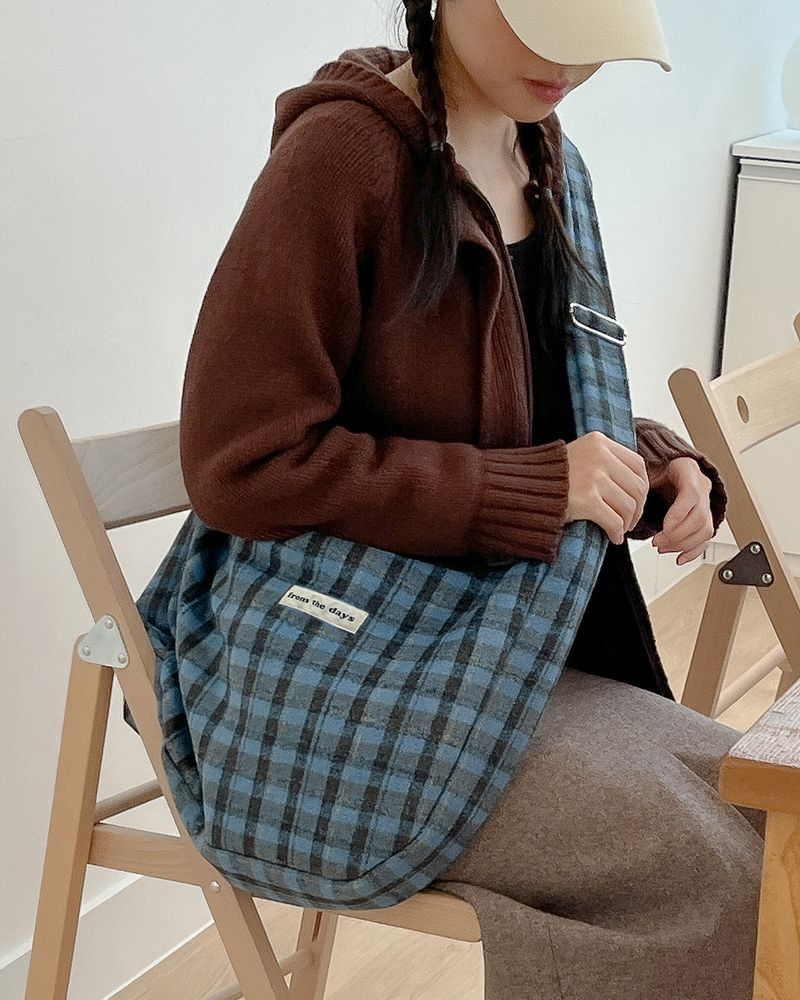 【MADE】Checkered wool big cross bag