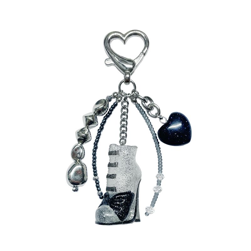 HYONNY.JSG(ヒョニネジャンシング)の「Glitter Ribbon Boots Keyring Bag Charm(Toys/Key Holders)」