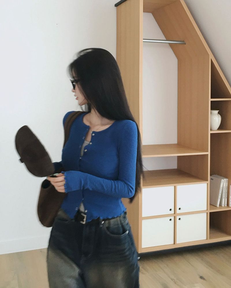 Slim Button Long Sleeve Cardigan