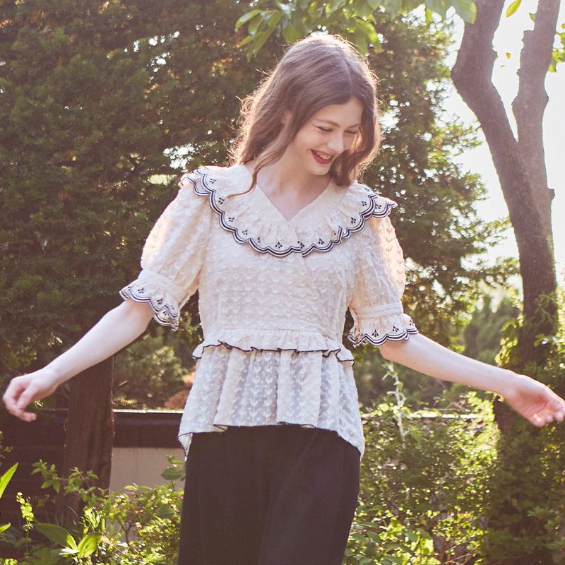 VITALSIGN(バイタルサイン)の「Lace Wrap Peacock Blouse(Tops)」