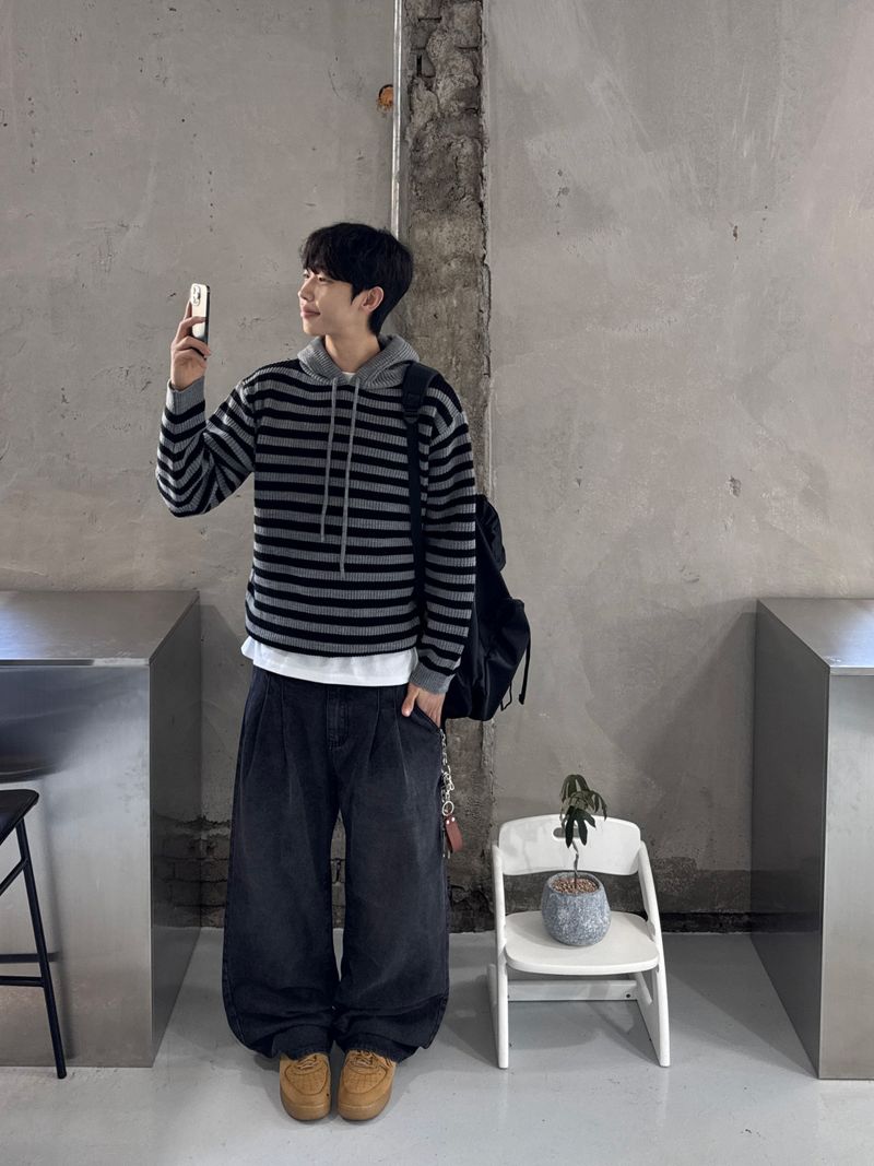 ESOO（イス）の「Rush Striped Hooded Knit (3 Colors)（Tops）」