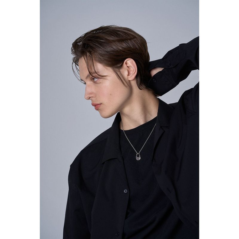 HOBO LOCK SLIM CHAIN NECKLACE