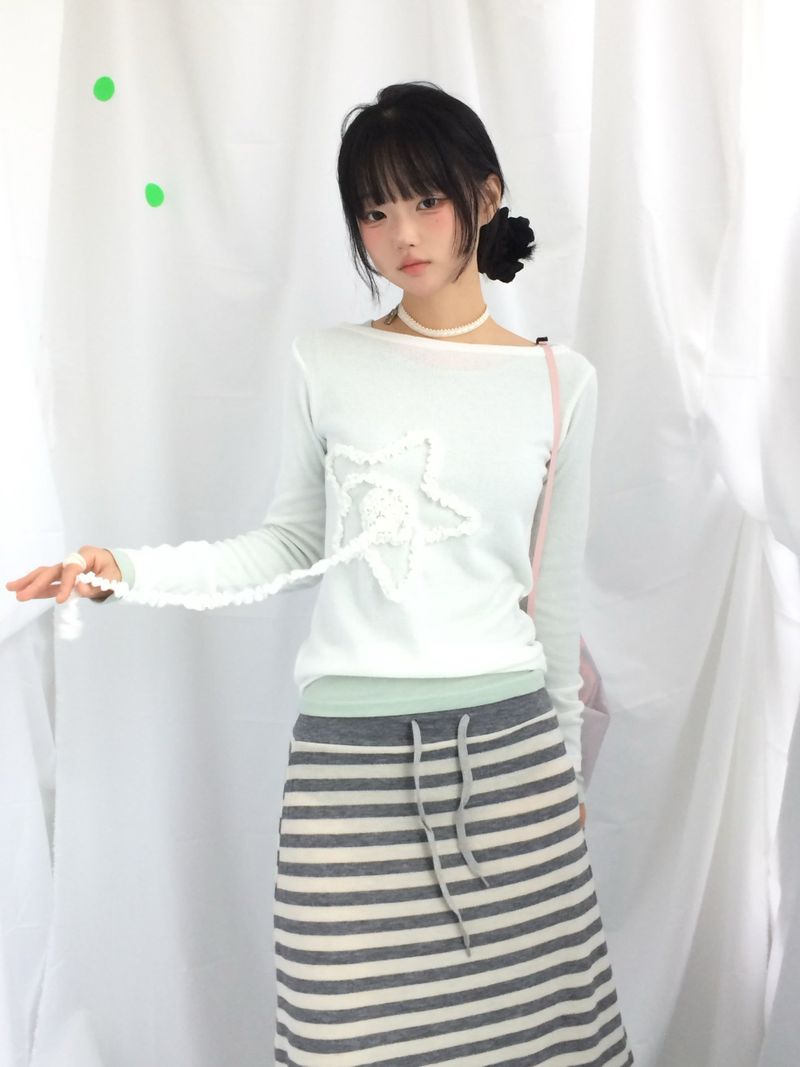 ner.ui.bin(ノエビン)の「Creamy Star Knit Top(Tops)」