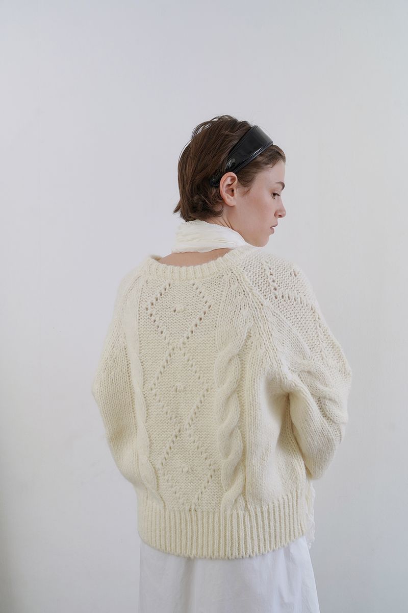Cozy cable knit_ivory