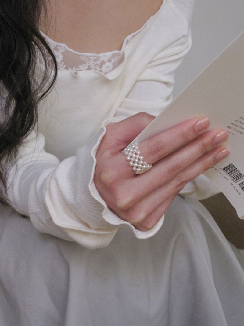 Tiny Beads Ring (Faux pearl)