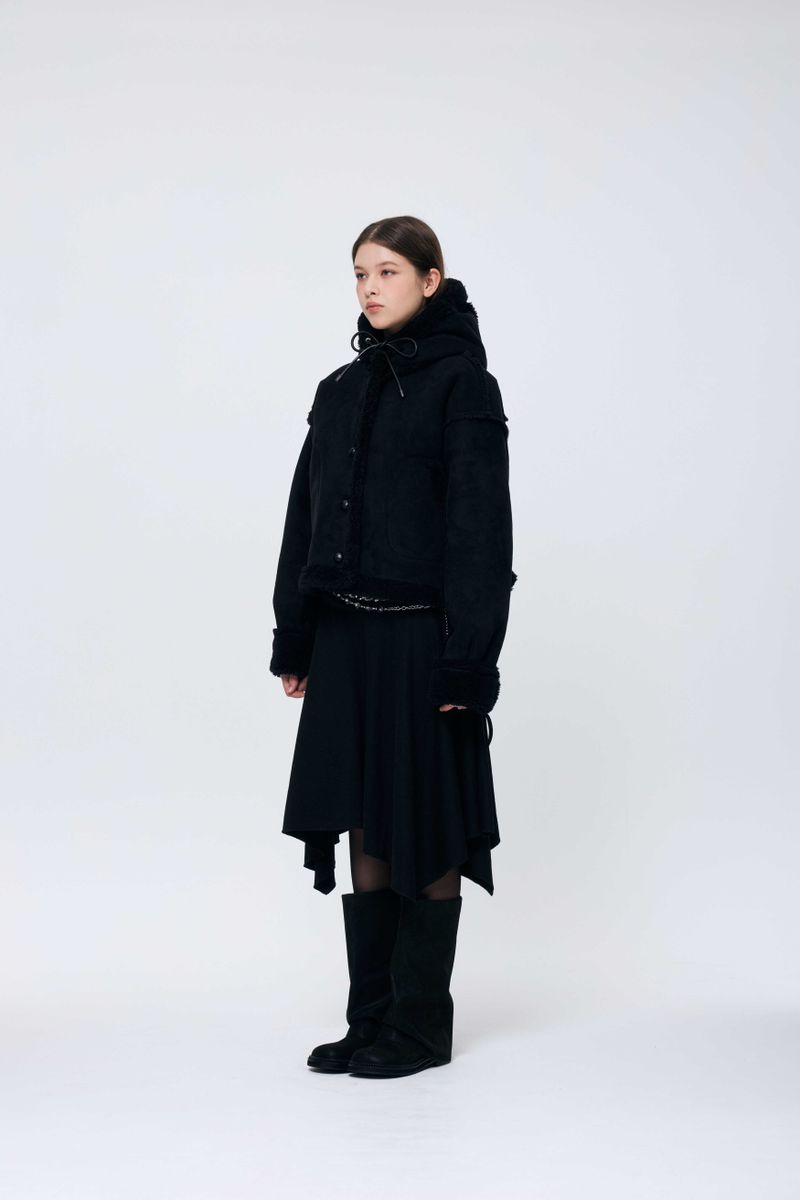 ADORABLE HOOD MUSTANG / BLACK