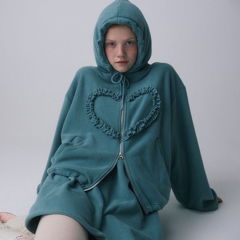 FUN FROM FUN（ファンフロムファン）の「FRILL HEART HOODIE, BLUE（Tops）」