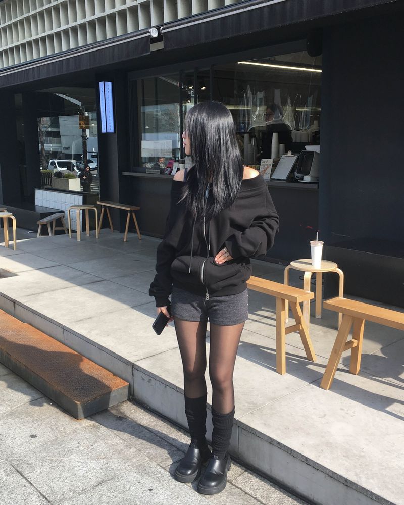 Stud shorts