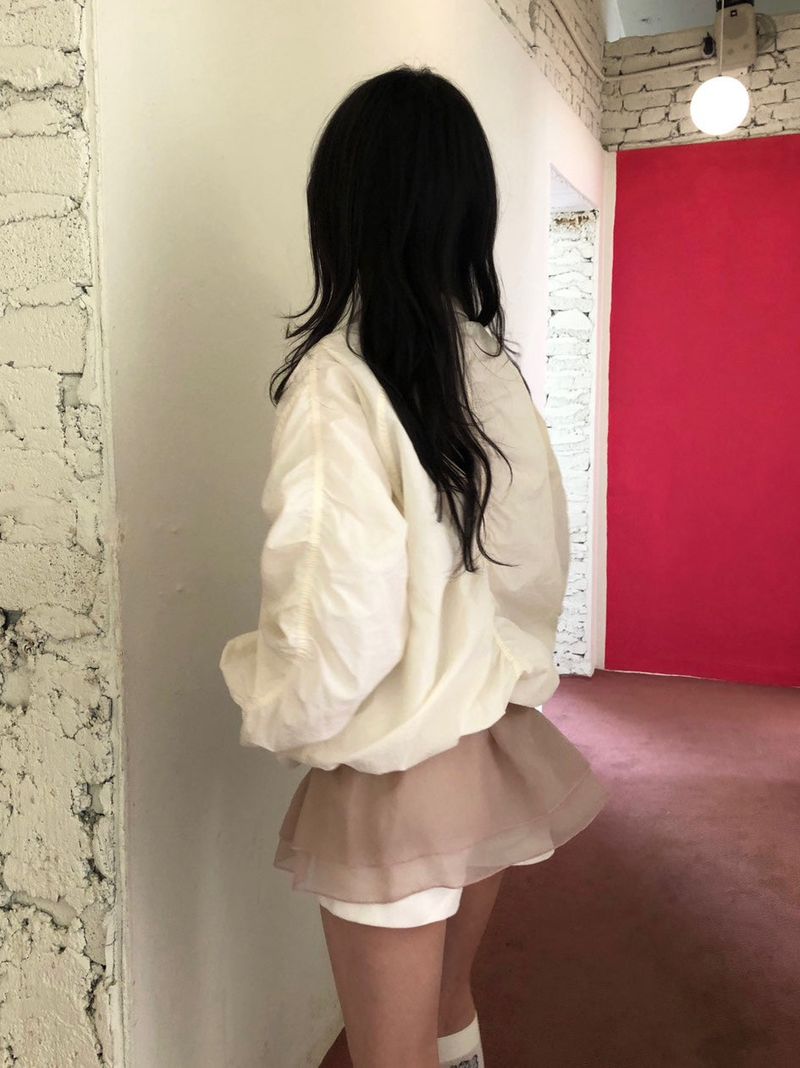 moroi(モロイ)の「Shirring Windbreaker(Jackets/Outerwear)」