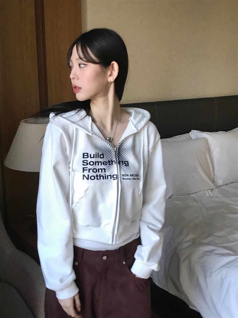 Build hood zip-up