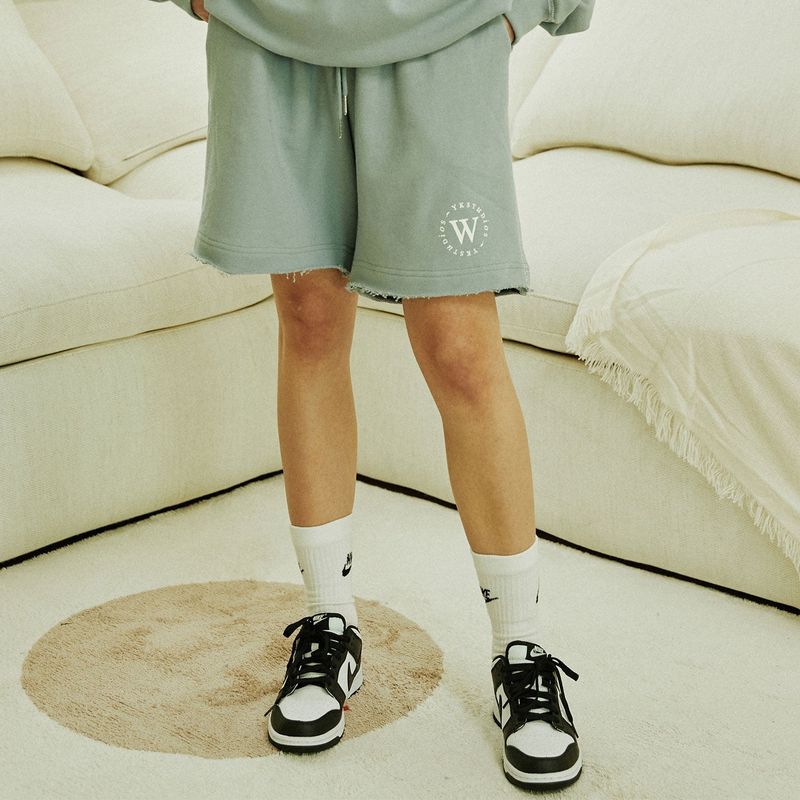 Hi Steady stitch short sweatpants
