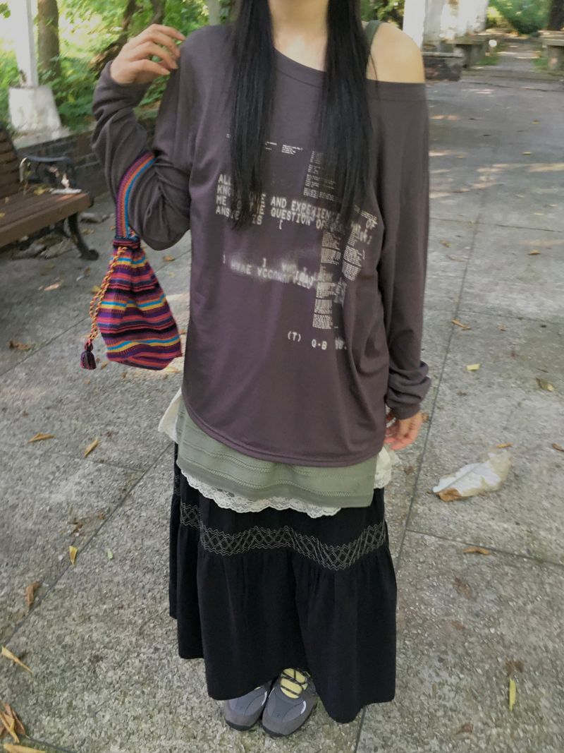 ownmind（オウンマインド）の「ビンテージワンショルダーTシャツ（トップス）」