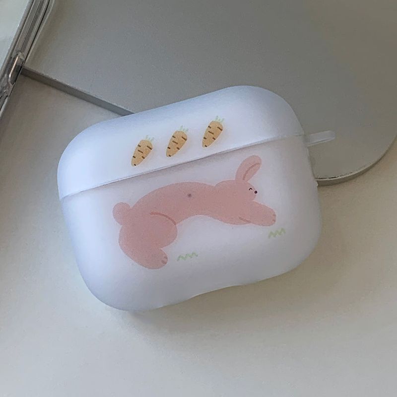 withsome（ウィズサム）の「Rabbit Carrot AirPods Case_matt（Smartphone Accessories）」