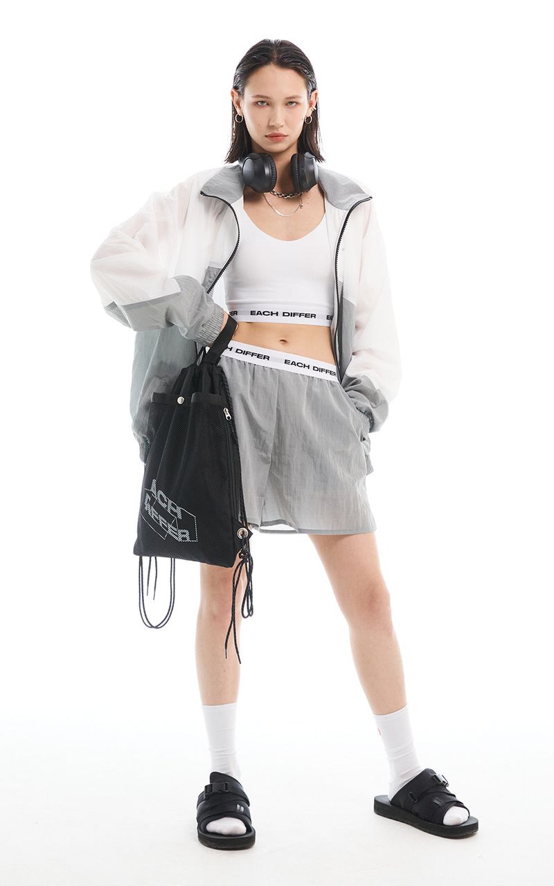 REFLECTIVE WIND BREAKER_GREY