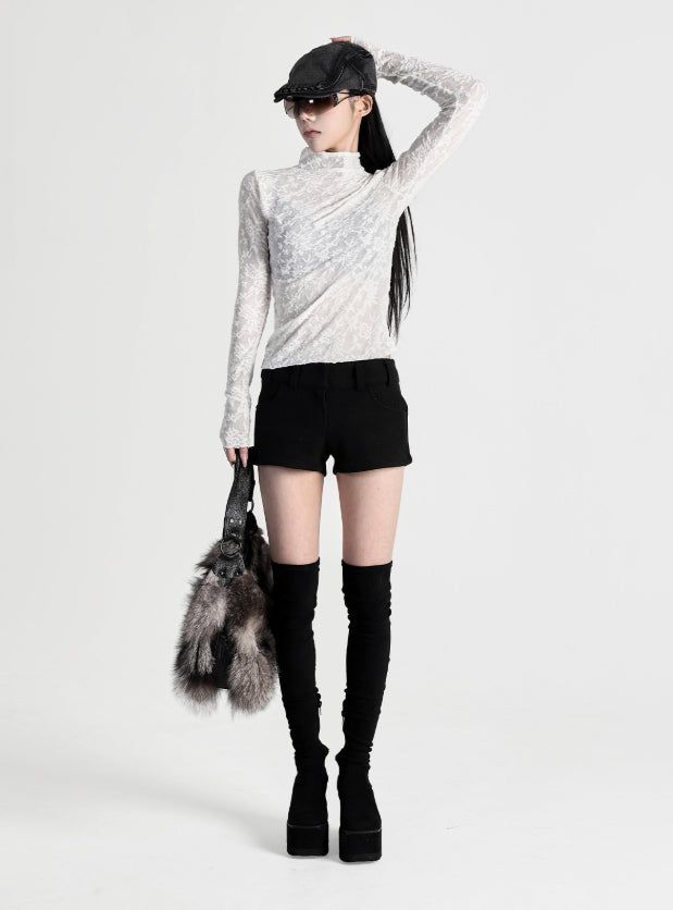 Clip low shorts