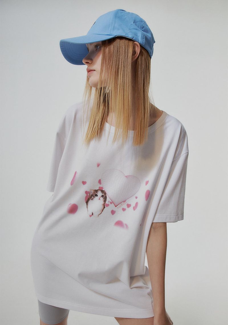 OVERFITTED HEART CAT T-SHIRT