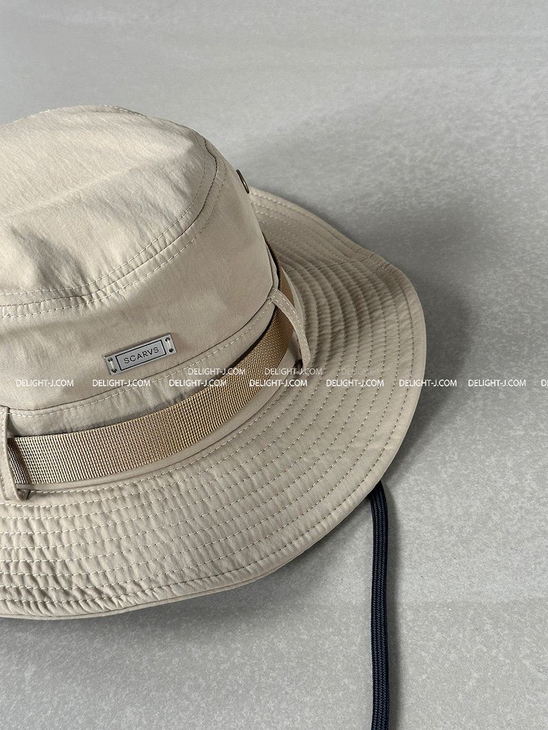Patch strap safari hat