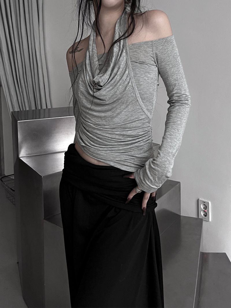 drape off-shoulder halter T (2color)
