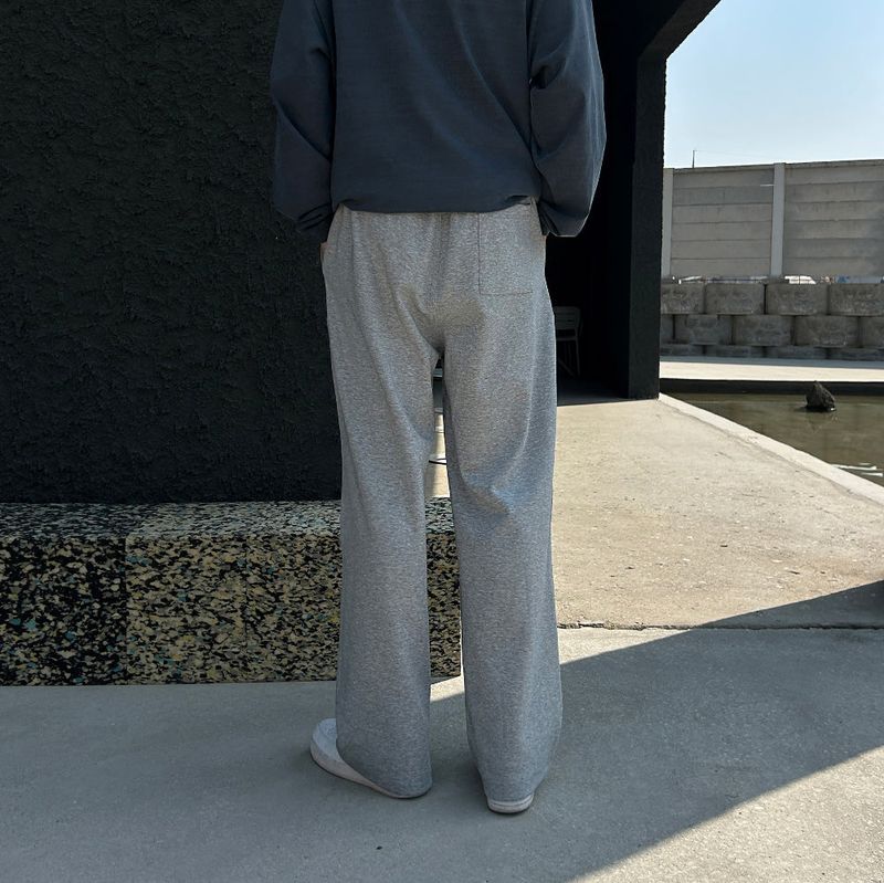 LMN Limited One Tuck Wide Sweatpants (3 colors)