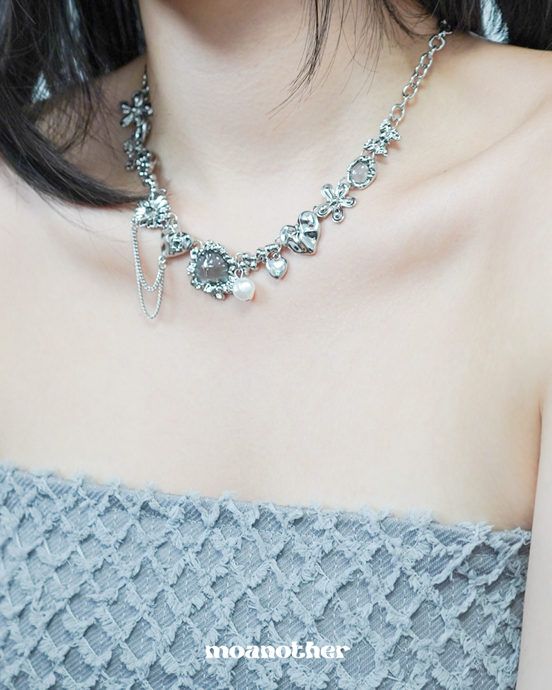 [Izna Bang Jeemin Pick!] Flower Dance Necklacea