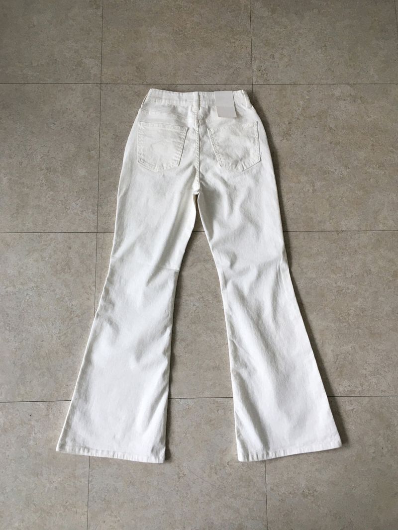 Clean slim bootcut pants