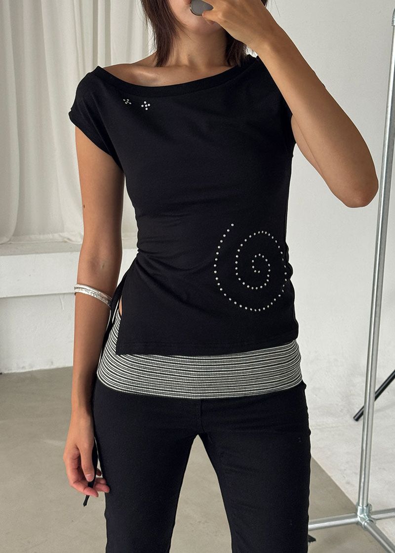 STUD UNBAL TEE