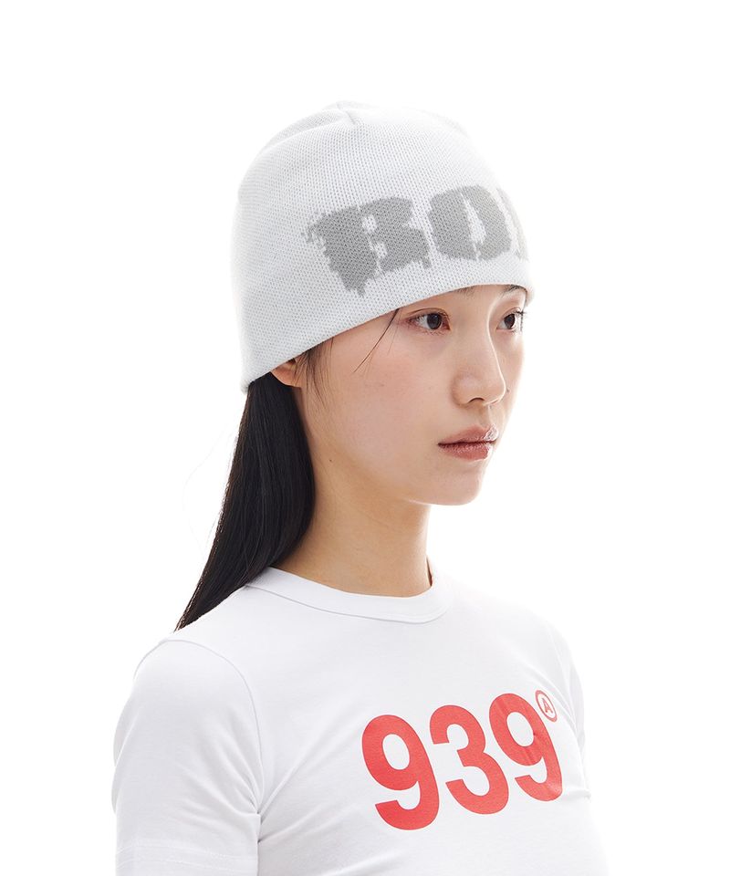 BOLD UNCUFFED BEANIE (WHITE)