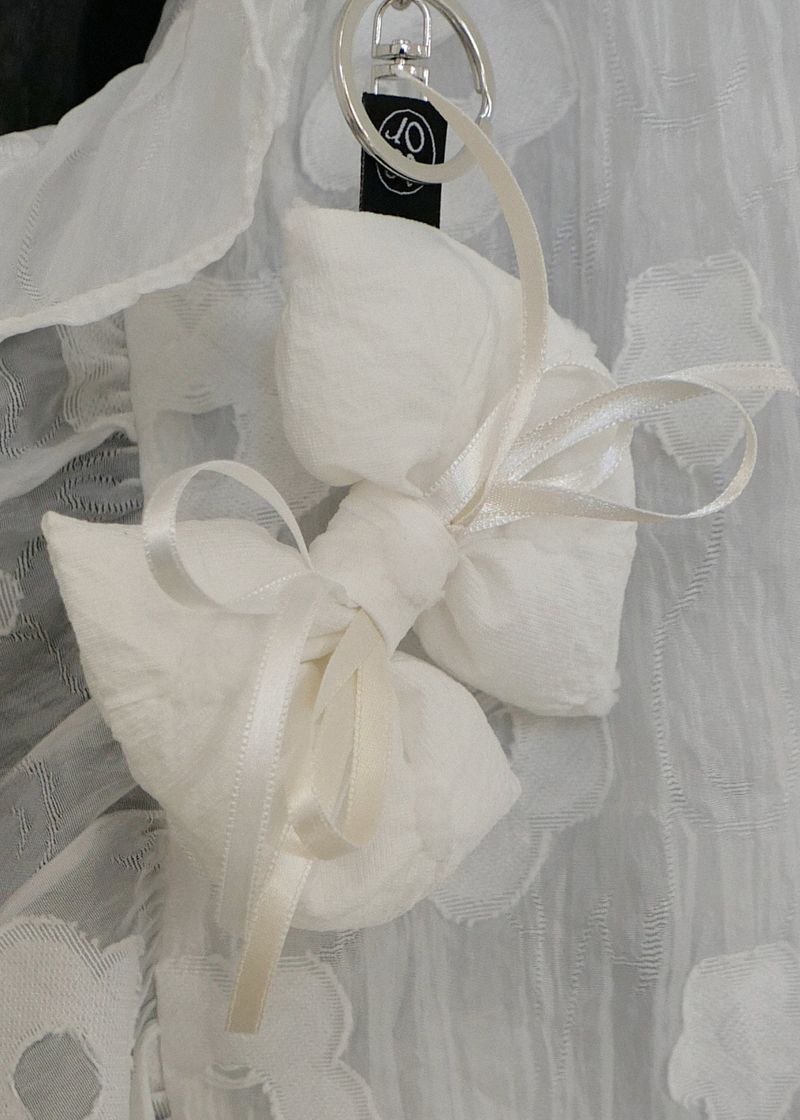 VOOR（ボル）の「[jiwonywony x voor] Emboss Cotton Ribbon Keyring_White（Toys/Key Holders）」