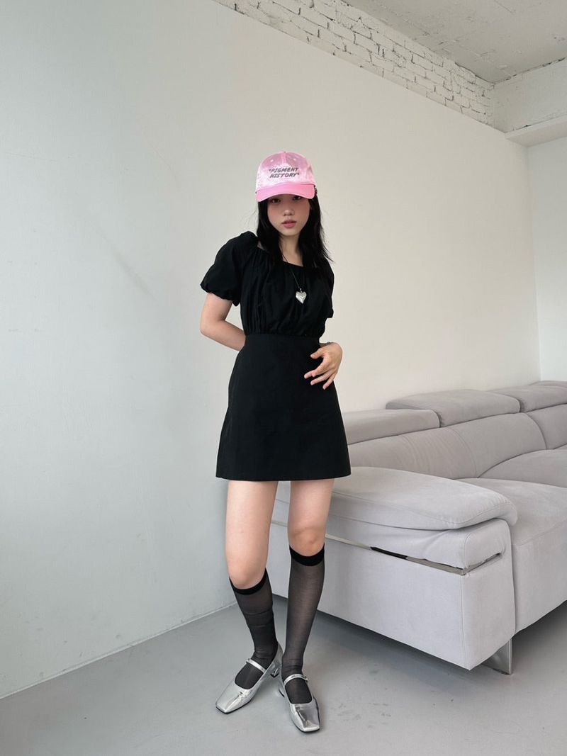 back strap ribbon dress