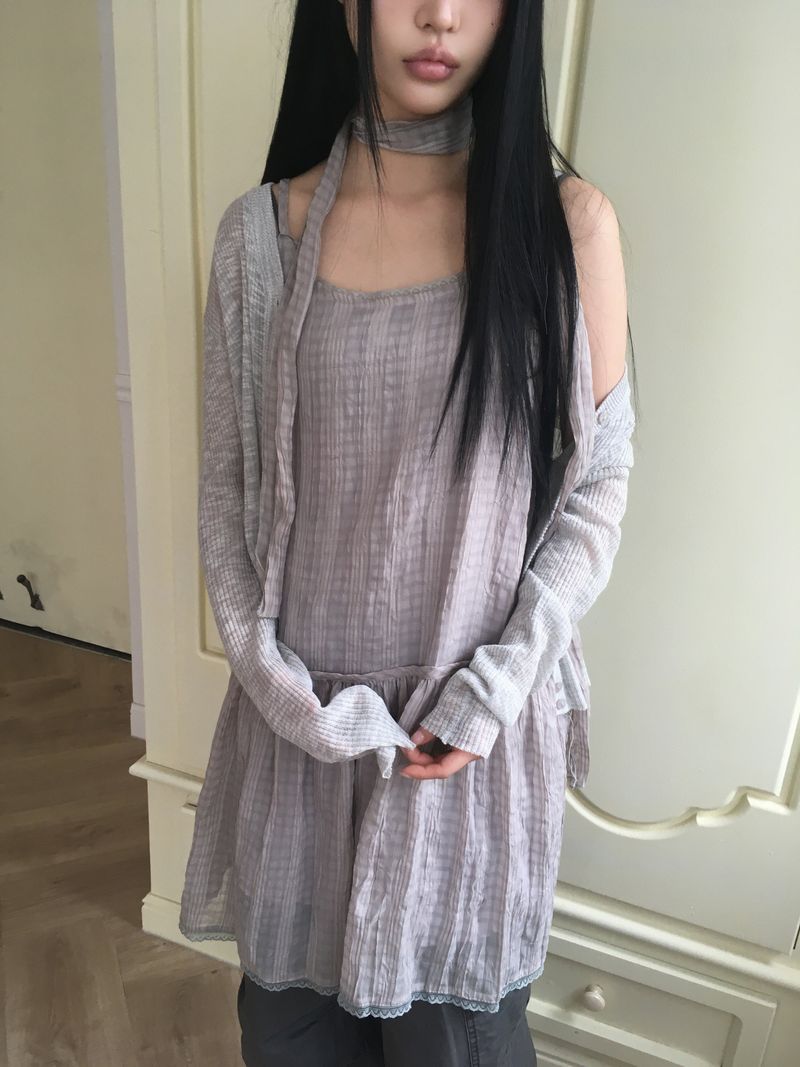 WONDER WONDER（ワンダーワンダー）の「Linen Check Sleeveless Dress（Dresses）」