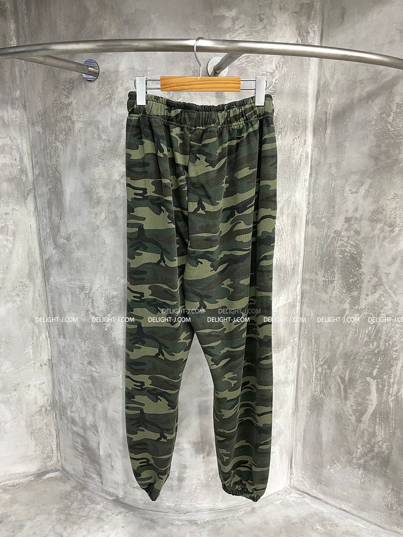 Camouflage Lettering Jogger Pants