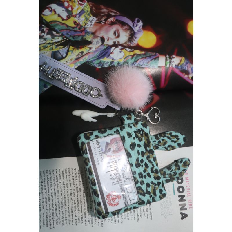 Brush Girl Leopard Wallet (MINT BUNNY)