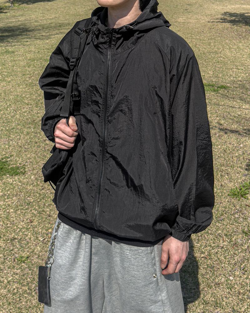 Insert Mesh Hood Windbreaker