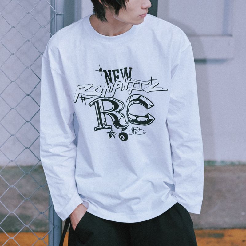 ROMANTIC CROWN（ロマンティッククラウン）の「CUBISM FONT L/S（Tops）」