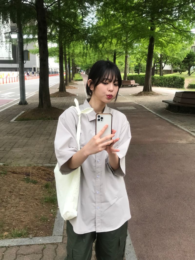 Essential half shirt